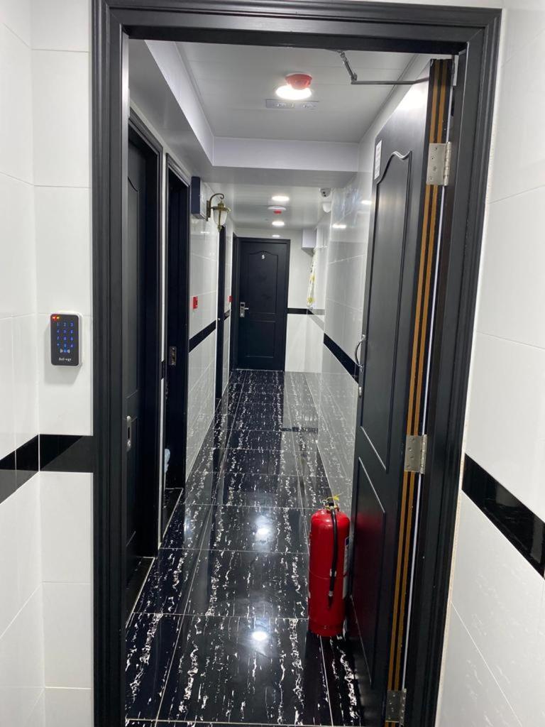 Day And Night Hostel Block D 10Th Floor Hong Kong Luaran gambar